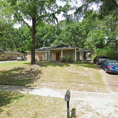 3062 Longleaf Dr, Mobile, AL 36693