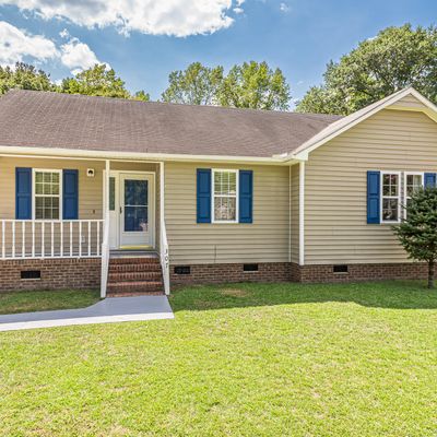 307 Southland Dr, Zebulon, NC 27597