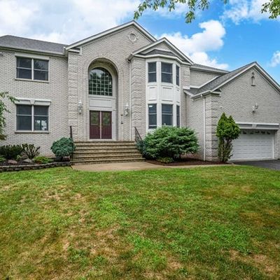 309 Cardinal Pl, Paramus, NJ 07652