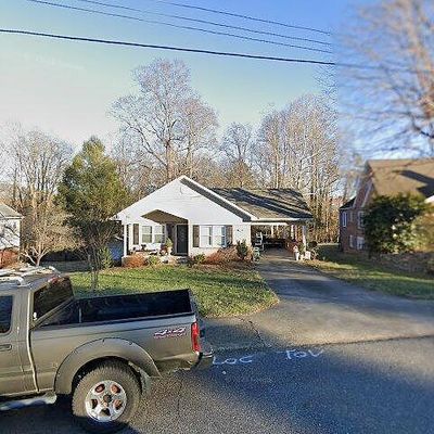 309 Rodoret St N, Valdese, NC 28690