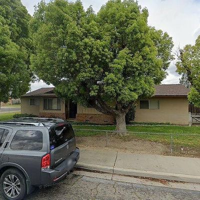 261 Oleander Ln, Turlock, CA 95380