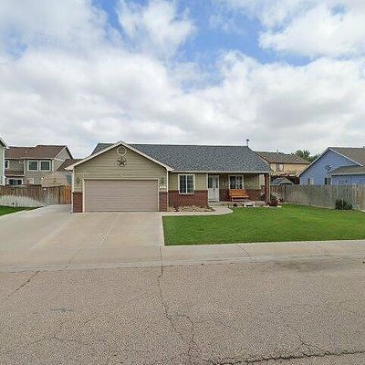 267 Sunset Dr, La Salle, CO 80645