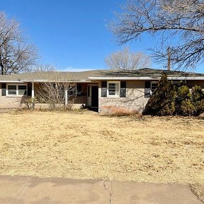 2702 61 St St, Lubbock, TX 79413