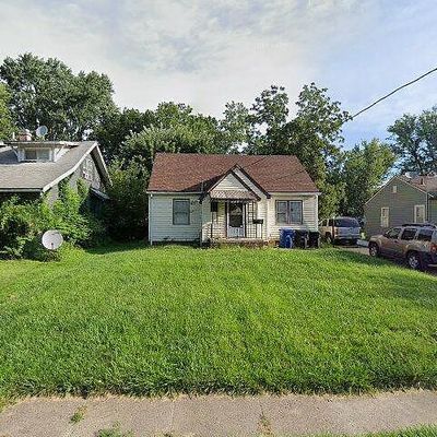 2729 Payne Rd, Des Moines, IA 50310