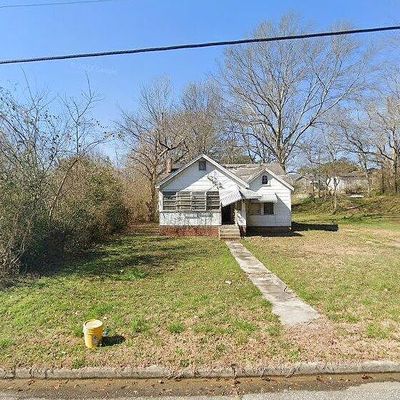 2808 Gurnee Ave, Anniston, AL 36201