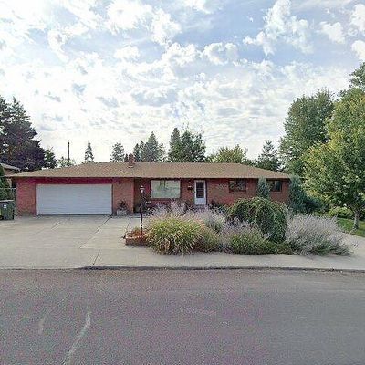 2811 W Woodside Ave, Spokane, WA 99208