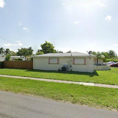 3300 Nw 33 Rd Ct, Lauderdale Lakes, FL 33309