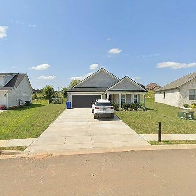 333 Frontier Dr, Clarksville, TN 37043