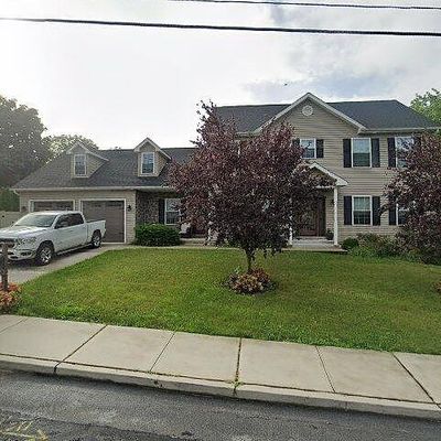 3330 E Columbia St, Whitehall, PA 18052