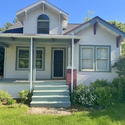 335 Water Street, Iola, WI 54945