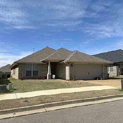 3401 Cable Ln, Southaven, MS 38672