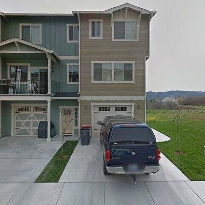 341 Englemann Ln, Medford, OR 97501