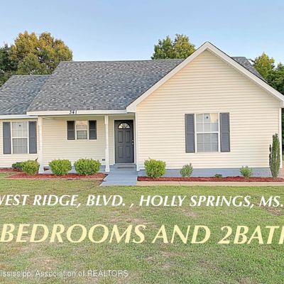 341 W Ridge Blvd, Holly Springs, MS 38635