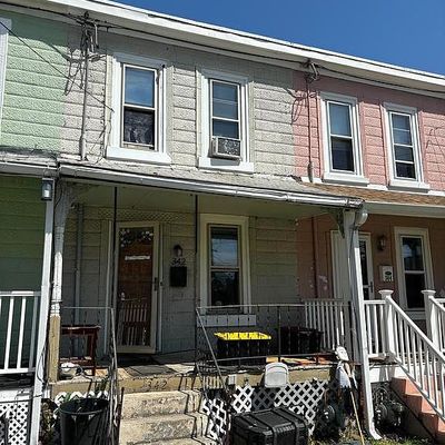 342 Massasoit St, Essington, PA 19029