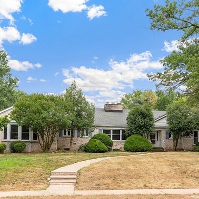 35 Grant Ave, Somerville, NJ 08876