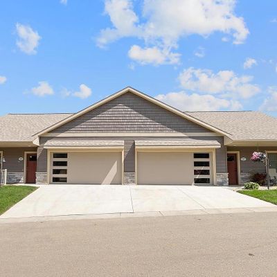 35 Sienna Hills Circle, Mount Horeb, WI 53572