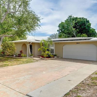 3507 Oxford Dr W, Bradenton, FL 34205