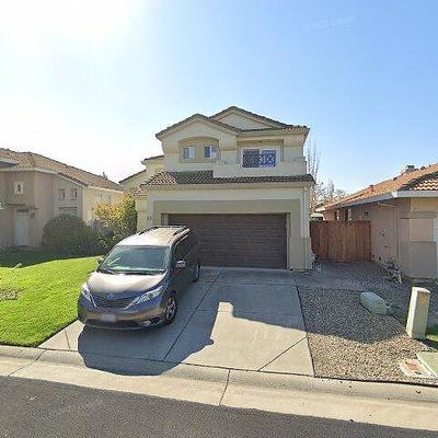 3508 E Island Ct, Elk Grove, CA 95758