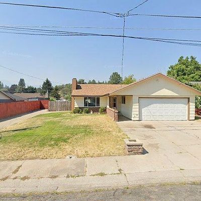 353 Terrace St, Weed, CA 96094