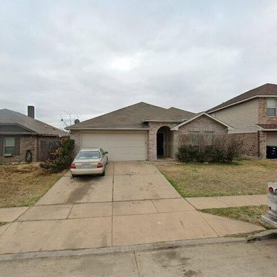 3533 Saint Vincent Rd, Fort Worth, TX 76123