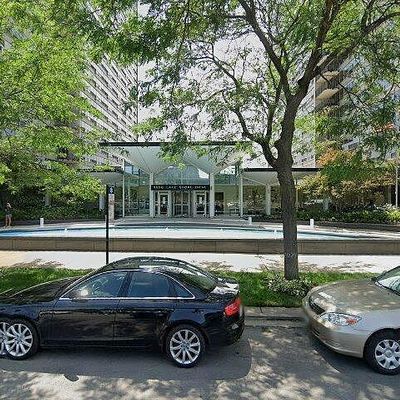 3550 N Lake Shore Dr #819, Chicago, IL 60657