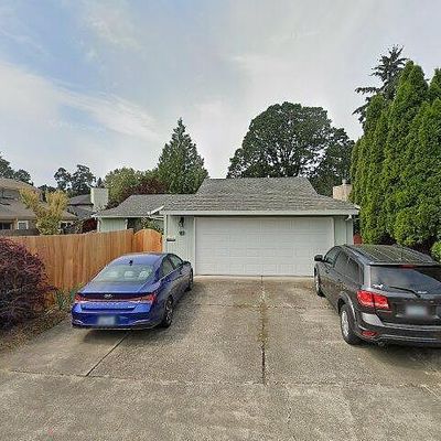 357 Ne Hyde Cir, Hillsboro, OR 97124