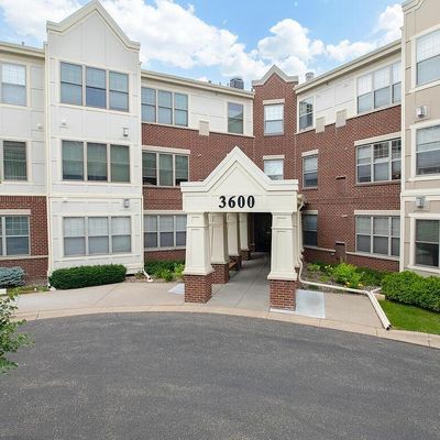 3600 Wooddale Avenue S #304, Saint Louis Park, MN 55416