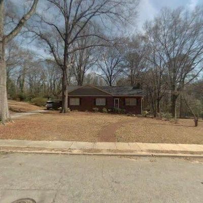 310 Blyth Ave, Greenwood, SC 29649