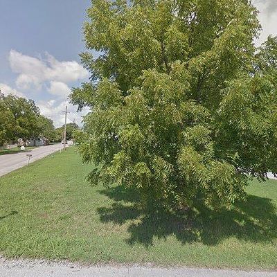 311 3 Rd Ave Sw, Gravette, AR 72736