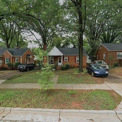 3116 Mathis Dr, Charlotte, NC 28208