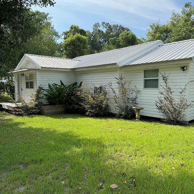 315 E Church St, Wewahitchka, FL 32465