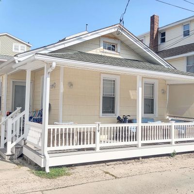 319 Ocean Ave, Ocean City, NJ 08226