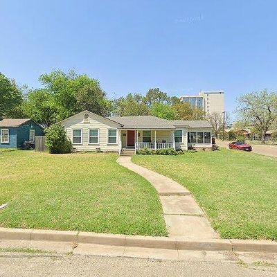 3201 Live Oak Ave, Waco, TX 76708