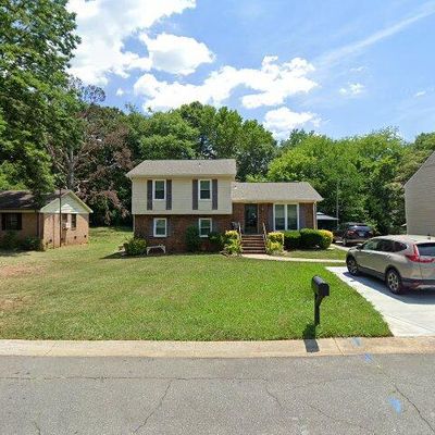 321 Stone Post Rd, Charlotte, NC 28217