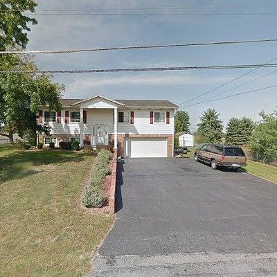 3995 Ricklyn Dr, Chambersburg, PA 17202