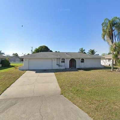 40 Ne 13 Th Ct, Cape Coral, FL 33909