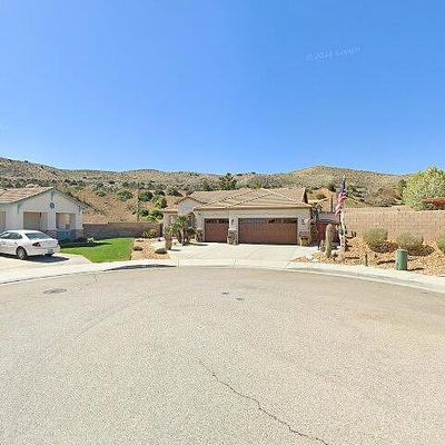 40015 Aliso Ct, Palmdale, CA 93551