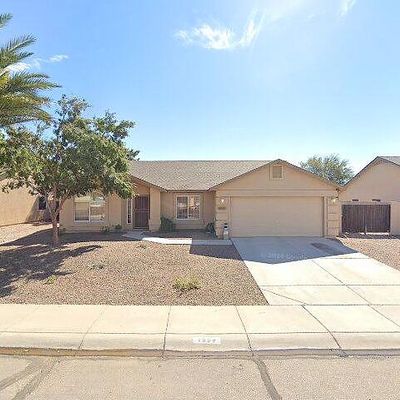 4009 E Meadow Land Dr, San Tan Valley, AZ 85140