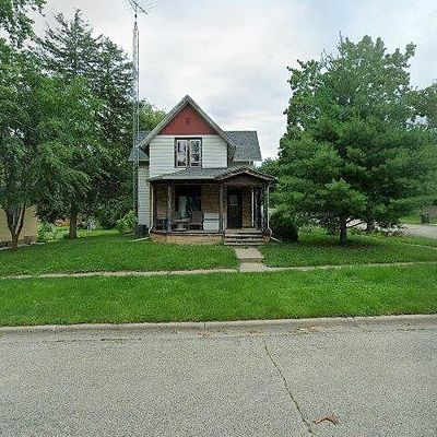 402 N Center Ave, Jefferson, WI 53549