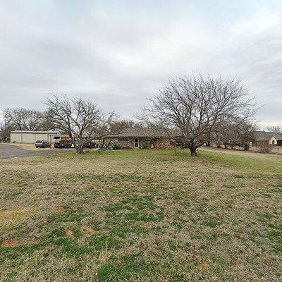 403 Springfield Rd, Springtown, TX 76082