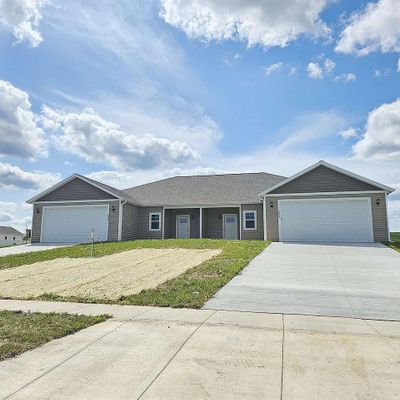 406 Michael Fitz Lane, Horicon, WI 53032