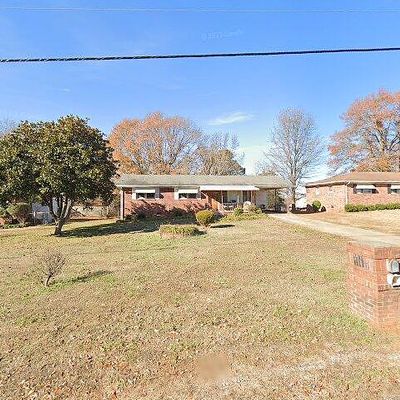 407 Jacobs Rd, Greenville, SC 29605