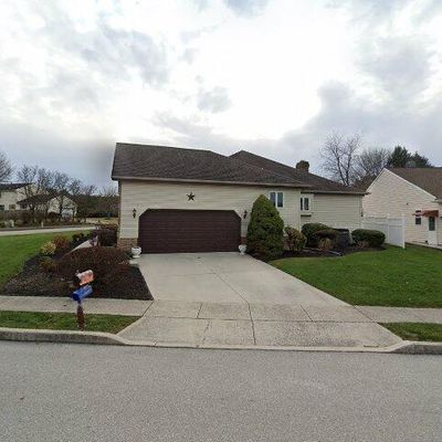 408 Dart Dr, Hanover, PA 17331