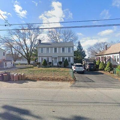 41 Boston Rd, Lowell, MA 01852