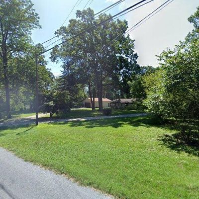 41 Minotto Ln, Douglassville, PA 19518