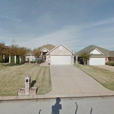 411 Rock Spring Ct, College Station, TX 77845