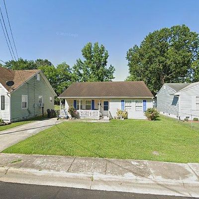 411 Pine St, Franklin, VA 23851