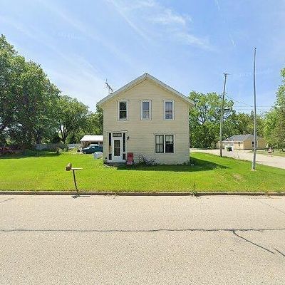 412 S Schuyler St, Neosho, WI 53059