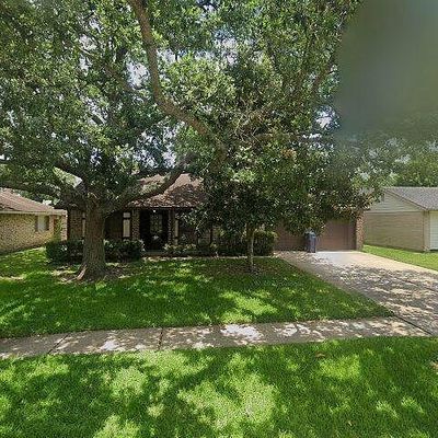 4127 Arapajo St, Baytown, TX 77521