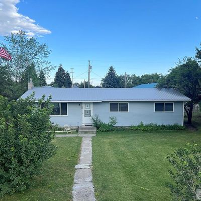 413 Capitol Ave, Mackay, ID 83251